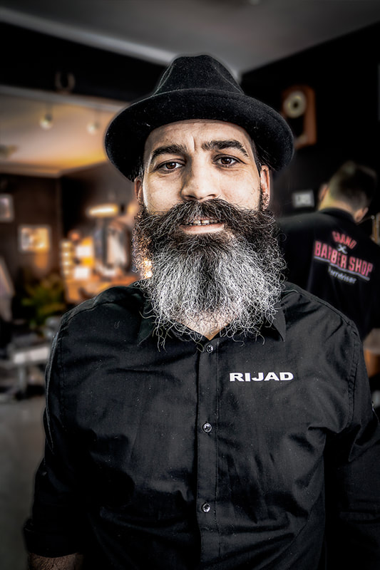 Rijad Ademi er grand barber barbershop herrefrisør i Moss